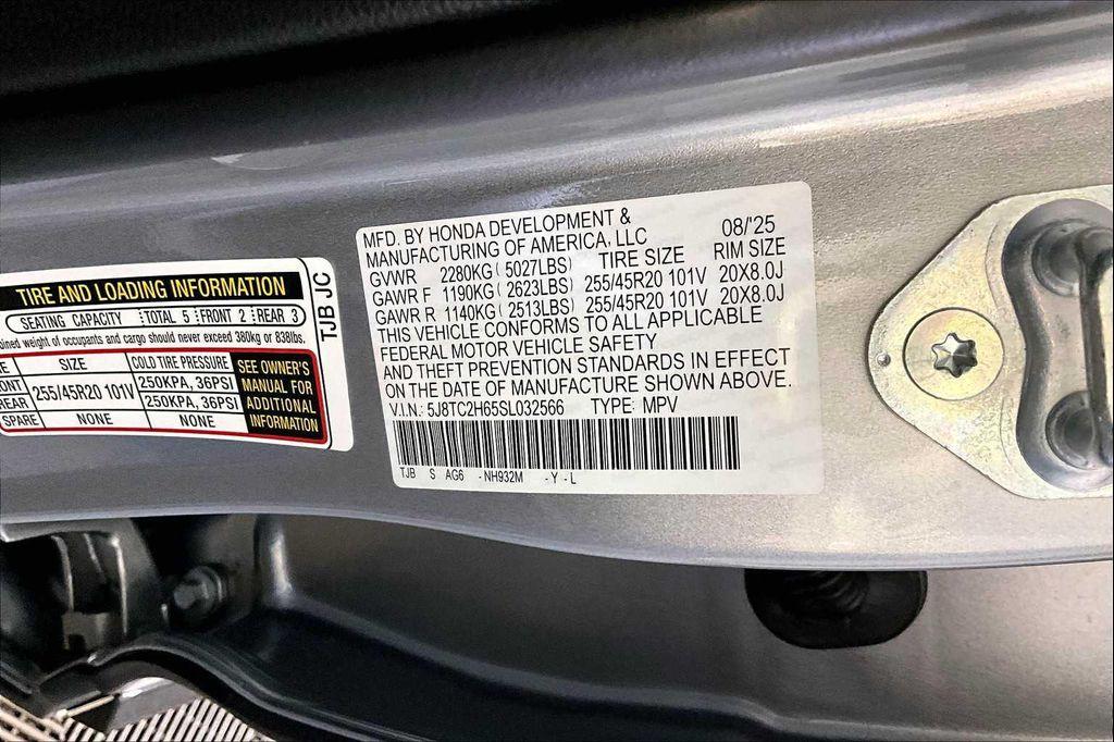 new 2025 Acura RDX car, priced at $51,650