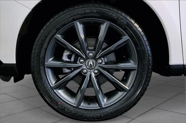 new 2025 Acura RDX car, priced at $52,250