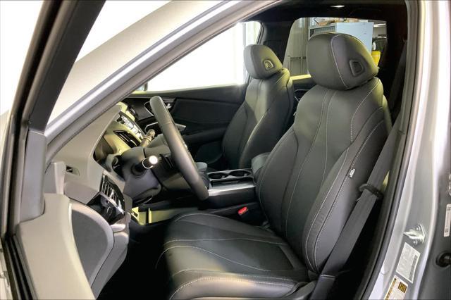 new 2025 Acura RDX car, priced at $46,050