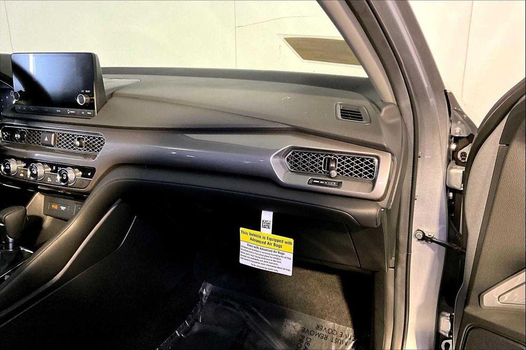 used 2025 Acura Integra car, priced at $28,900