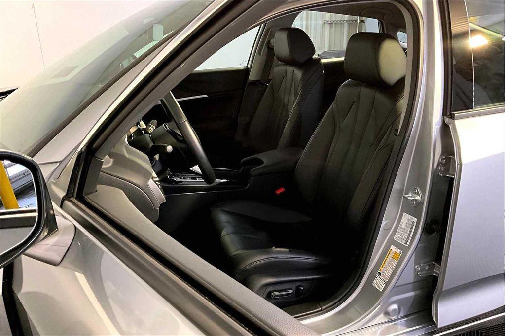 used 2025 Acura Integra car, priced at $28,900