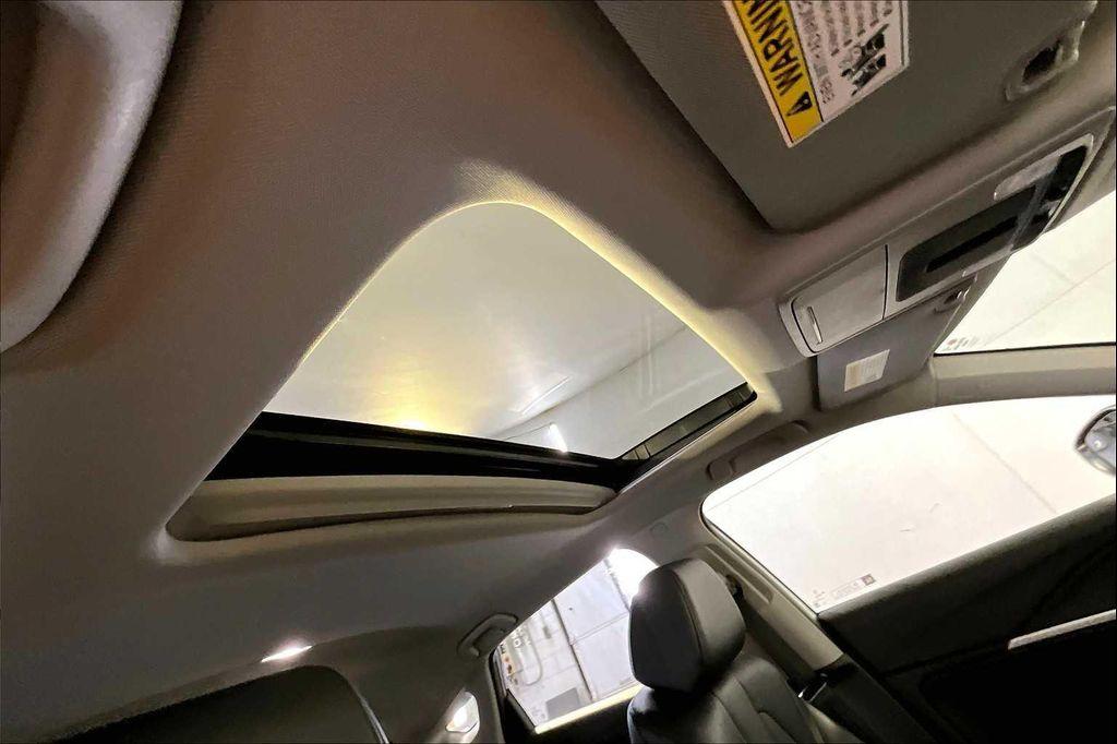 used 2025 Acura Integra car, priced at $28,900