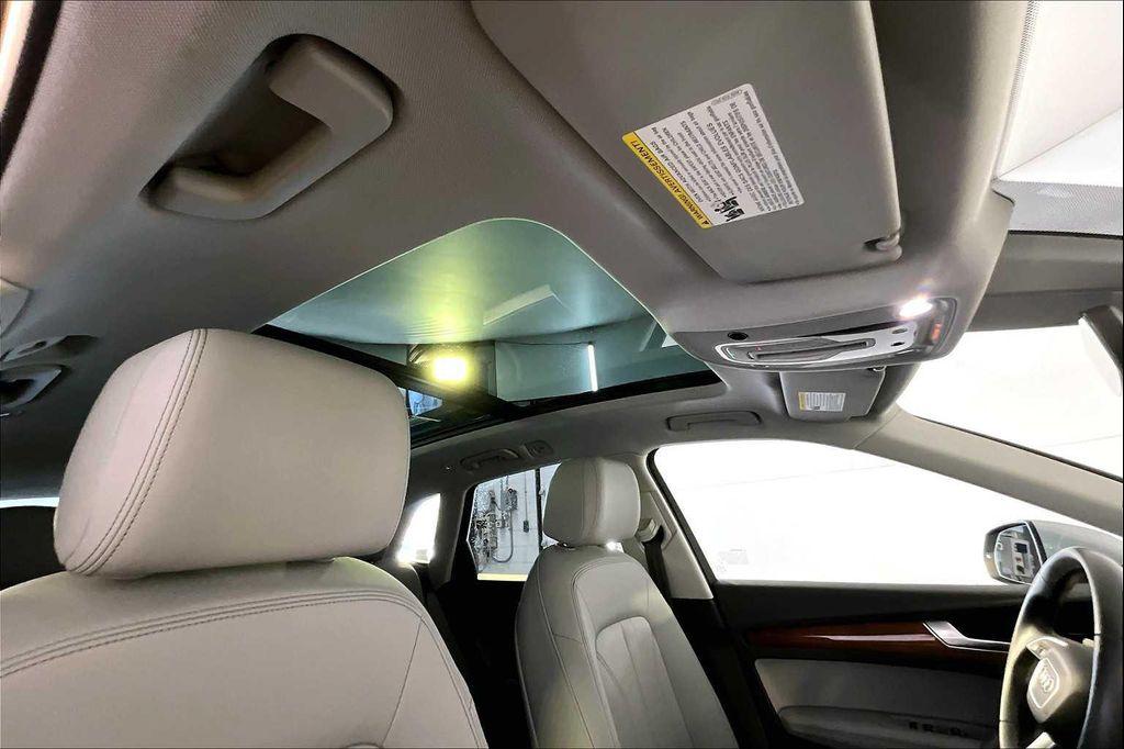 used 2022 Audi Q5 car, priced at $28,062