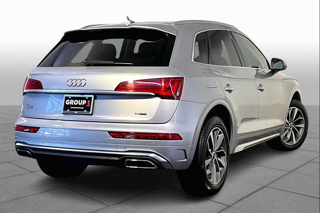 used 2022 Audi Q5 car, priced at $28,062
