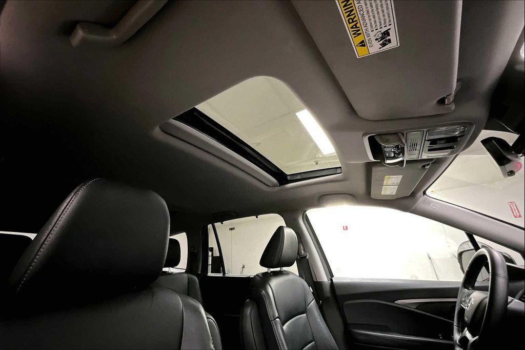 used 2020 Honda Pilot car, priced at $21,600