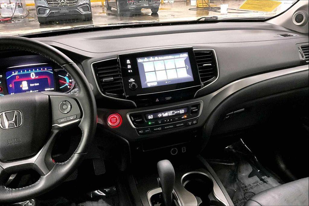 used 2020 Honda Pilot car, priced at $21,600