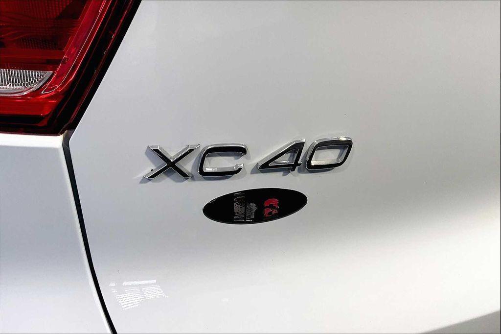 used 2024 Volvo XC40 car, priced at $33,537