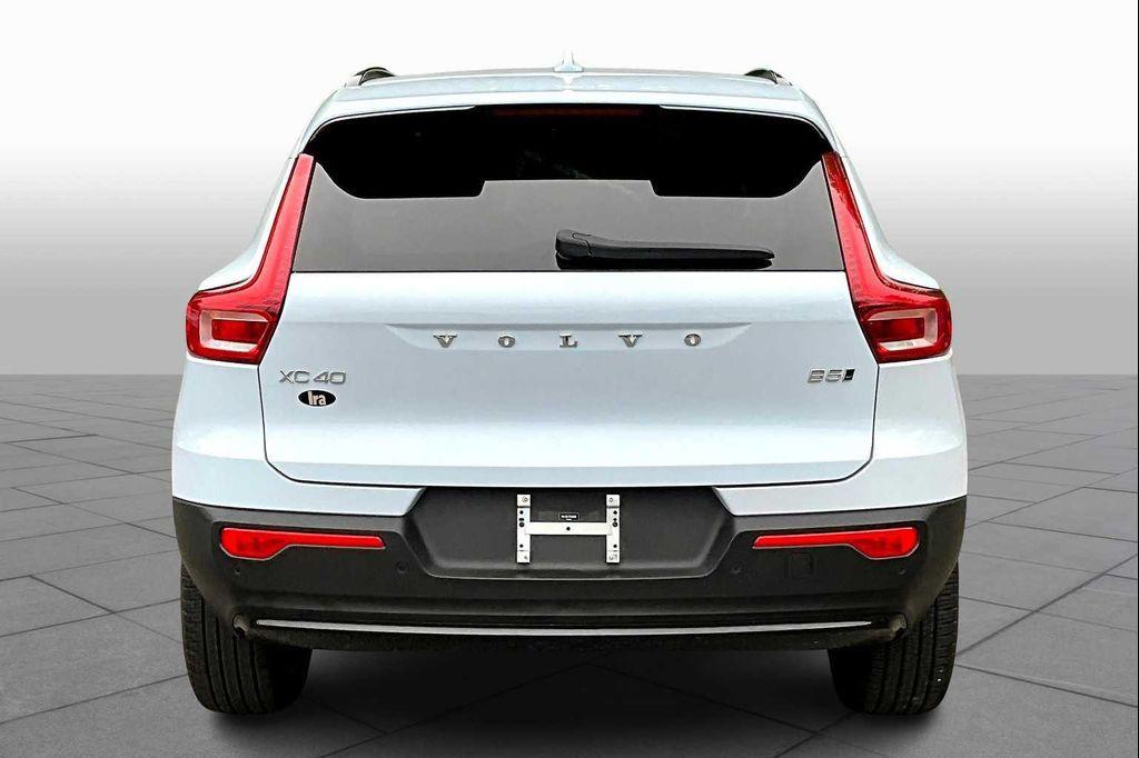 used 2024 Volvo XC40 car, priced at $33,537