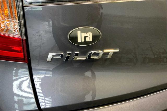 used 2022 Honda Pilot car, priced at $27,897