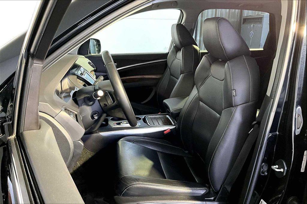 used 2020 Acura MDX car, priced at $26,488