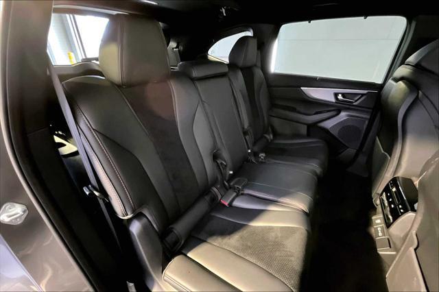 used 2022 Acura MDX car, priced at $42,900
