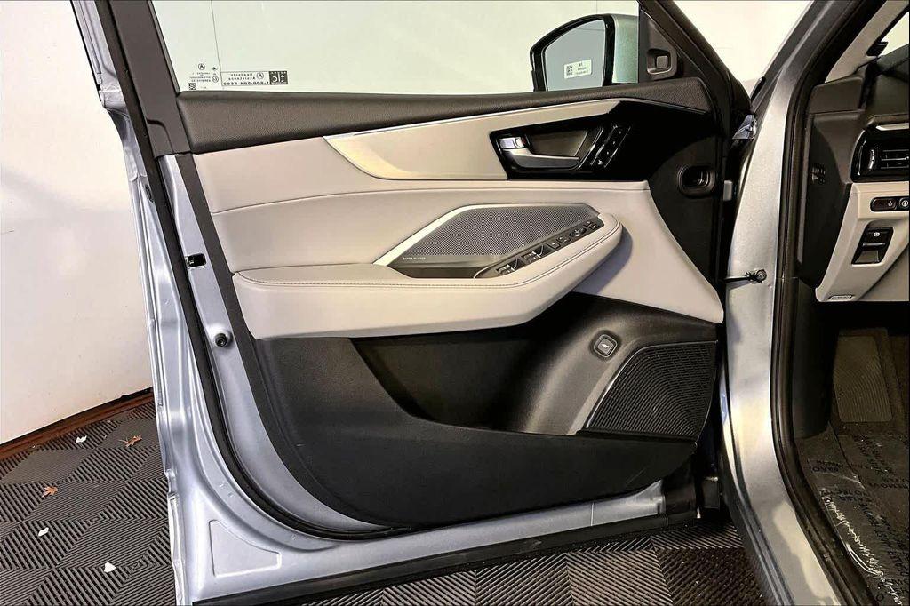 new 2026 Acura MDX car, priced at $60,750