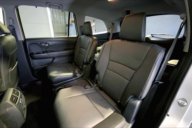 used 2022 Honda Pilot car, priced at $33,087