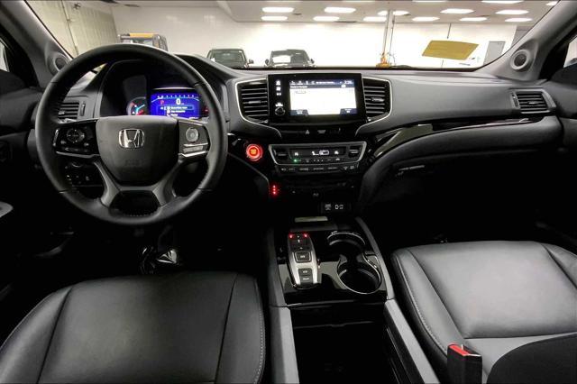 used 2022 Honda Pilot car, priced at $33,087