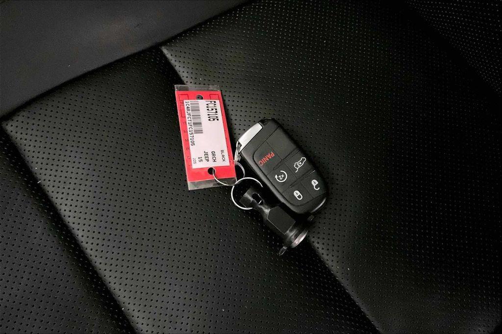 used 2015 Jeep Grand Cherokee car, priced at $15,949