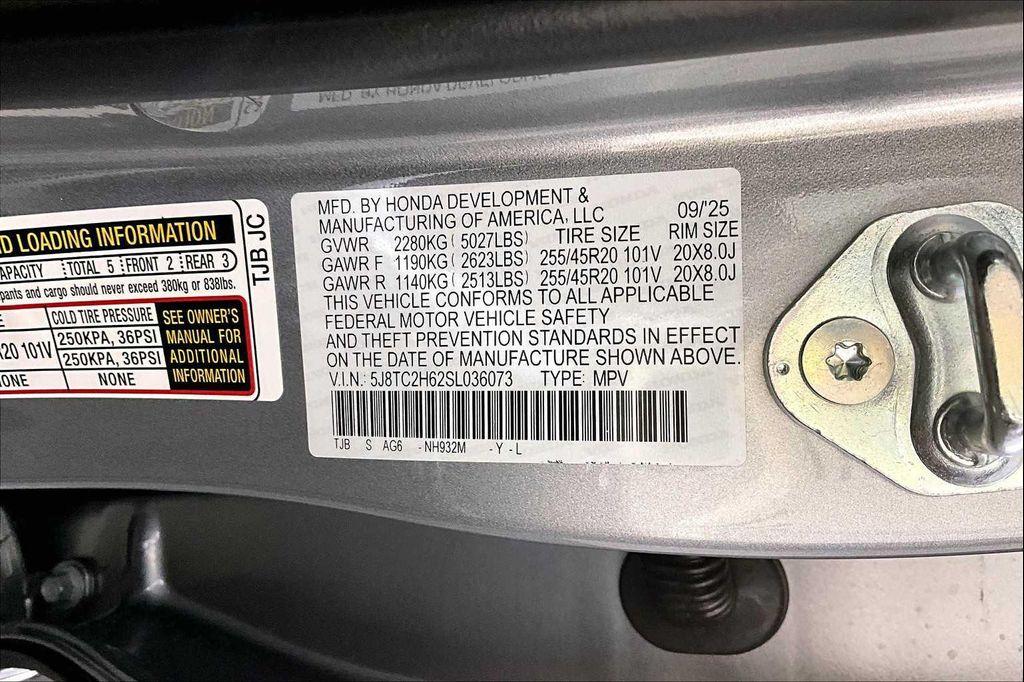 new 2025 Acura RDX car, priced at $51,650