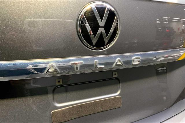 used 2021 Volkswagen Atlas car, priced at $20,500