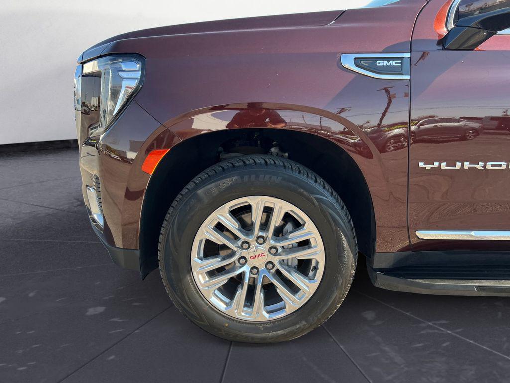 used 2023 GMC Yukon XL car, priced at $52,400