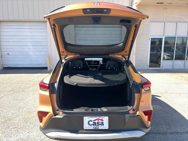 used 2024 Buick Envista car, priced at $23,900