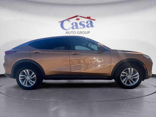 used 2024 Buick Envista car, priced at $23,900