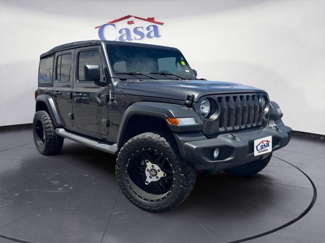 used 2022 Jeep Wrangler Unlimited car, priced at $35,240