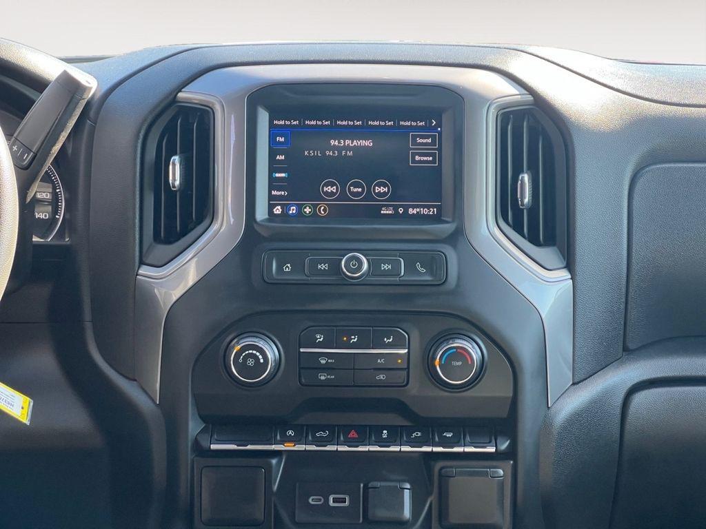 used 2021 Chevrolet Silverado 1500 car, priced at $26,900