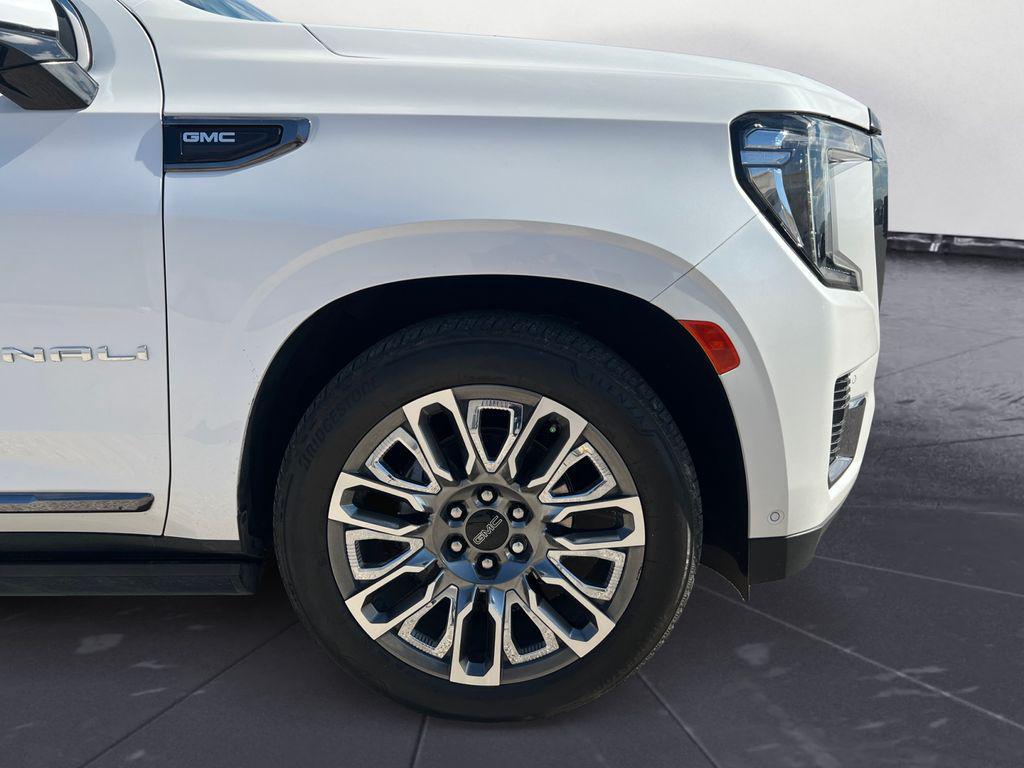 used 2024 GMC Yukon car, priced at $88,000