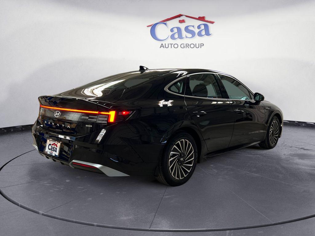 used 2024 Hyundai Sonata Hybrid car, priced at $27,000