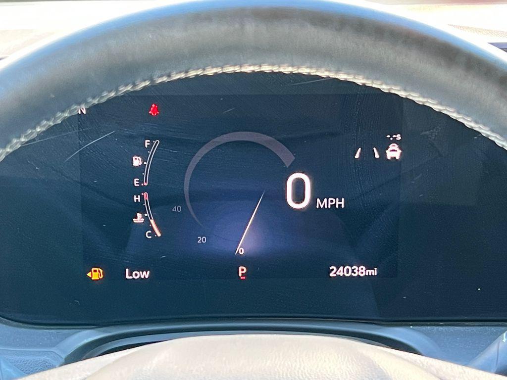 used 2024 Buick Encore GX car, priced at $21,900