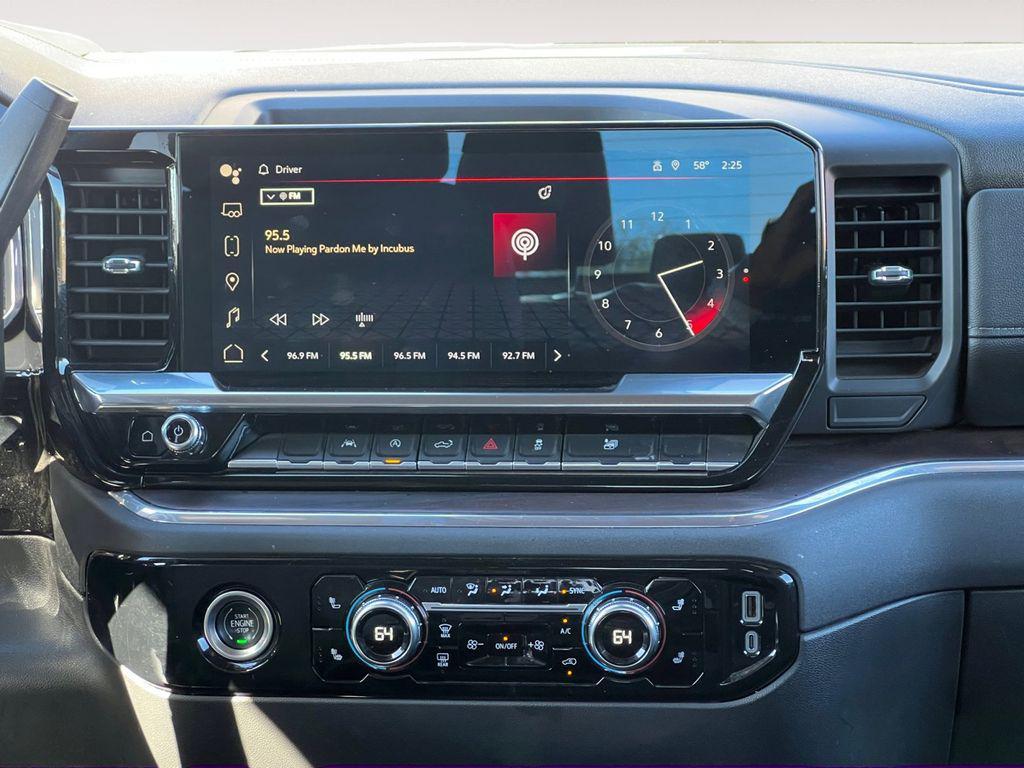 used 2024 GMC Sierra 1500 car, priced at $42,900