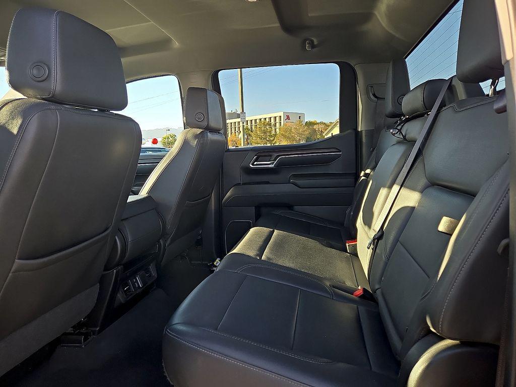 used 2024 GMC Sierra 1500 car, priced at $41,992