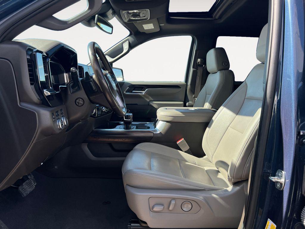 used 2022 GMC Sierra 1500 car, priced at $48,400