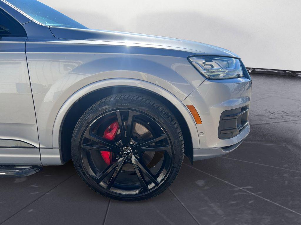used 2019 Audi Q7 car, priced at $21,900