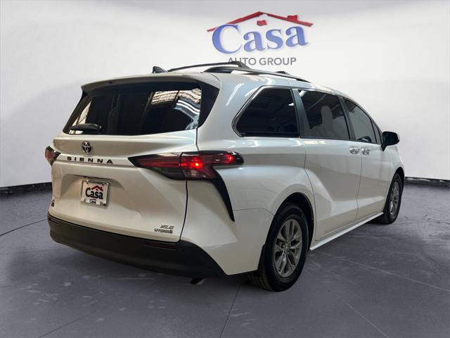used 2022 Toyota Sienna car, priced at $37,900