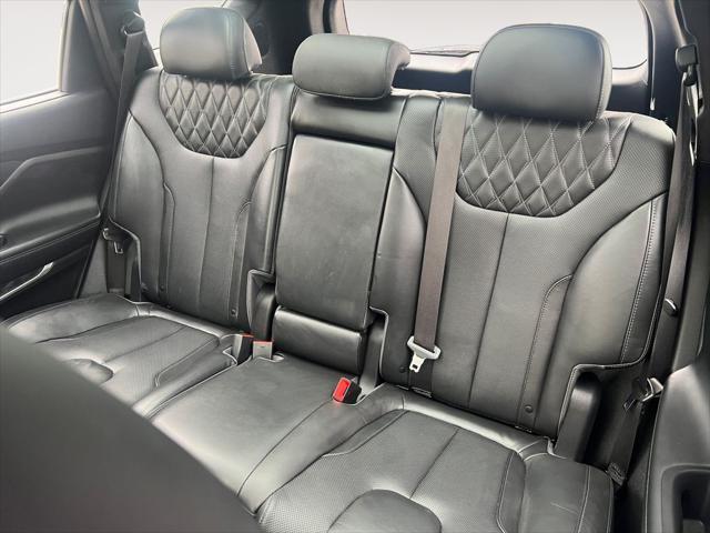 used 2022 Hyundai Santa Fe car, priced at $30,900