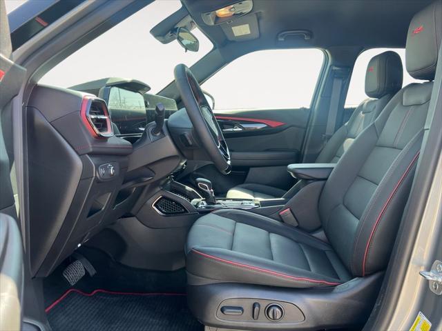 used 2025 Chevrolet TrailBlazer car, priced at $28,400