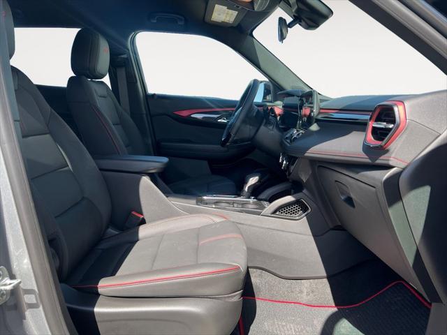 used 2025 Chevrolet TrailBlazer car, priced at $28,400
