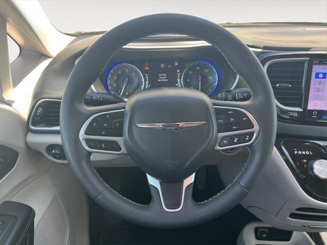 used 2023 Chrysler Pacifica car, priced at $23,900