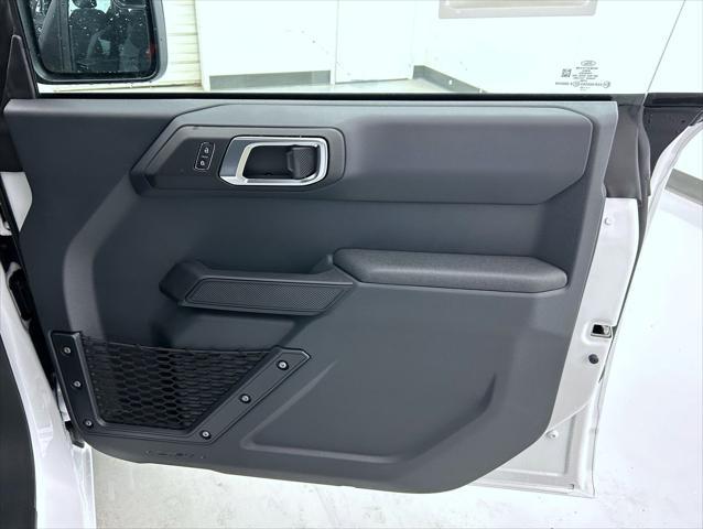 new 2025 Ford Bronco car