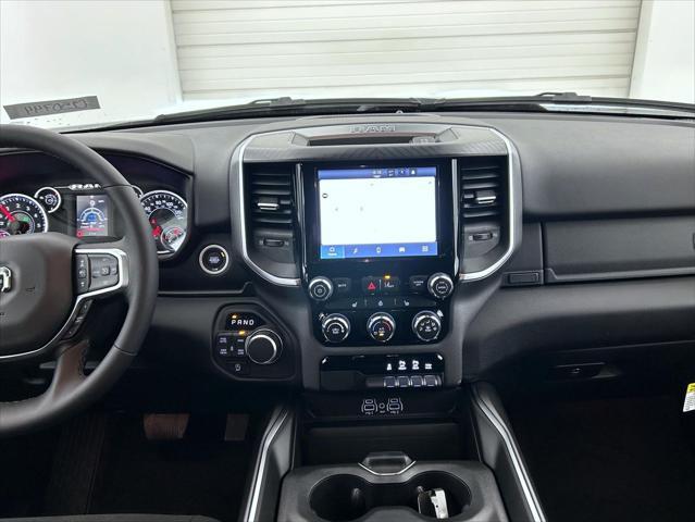 new 2025 Ram 1500 car, priced at $46,471