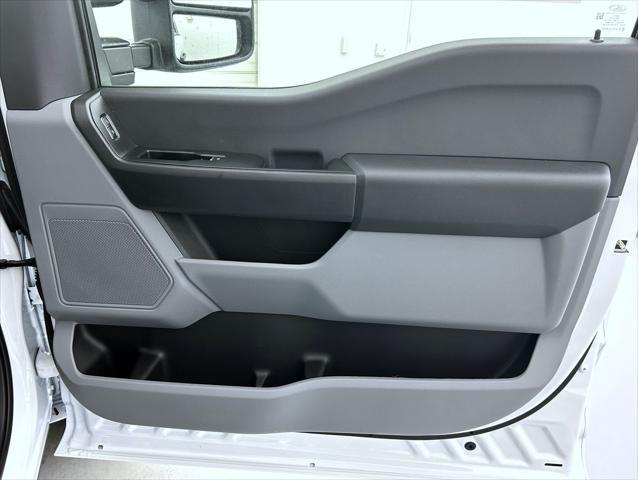 new 2025 Ford F-250 car
