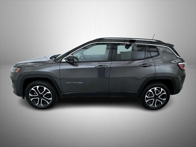 used 2022 Jeep Compass car, priced at $26,136