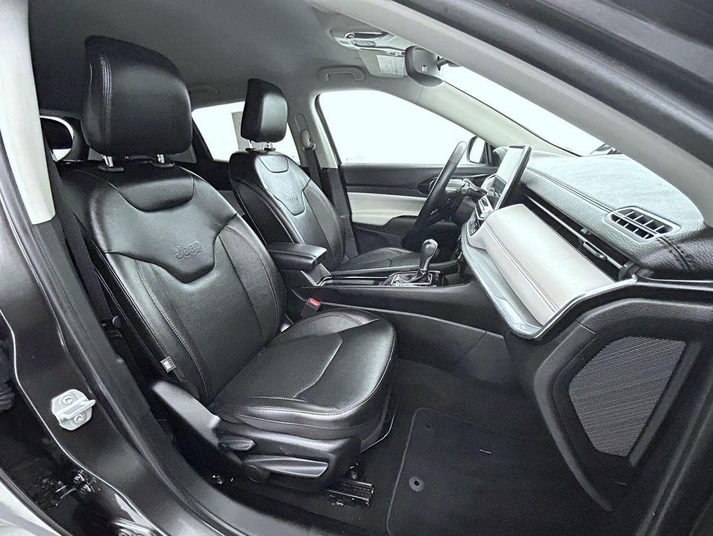 used 2022 Jeep Compass car, priced at $26,136