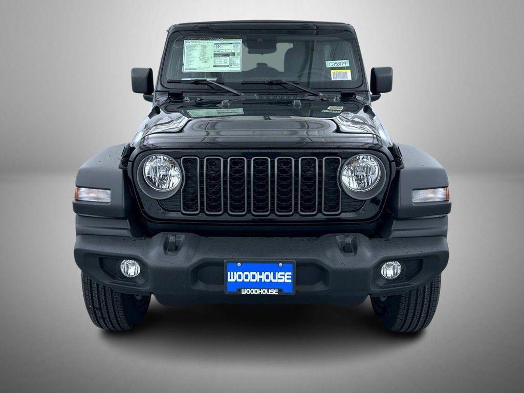 new 2025 Jeep Wrangler car, priced at $45,740
