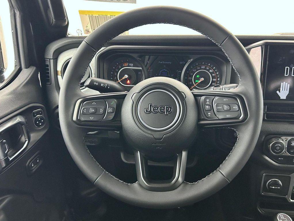 new 2025 Jeep Wrangler car, priced at $45,740