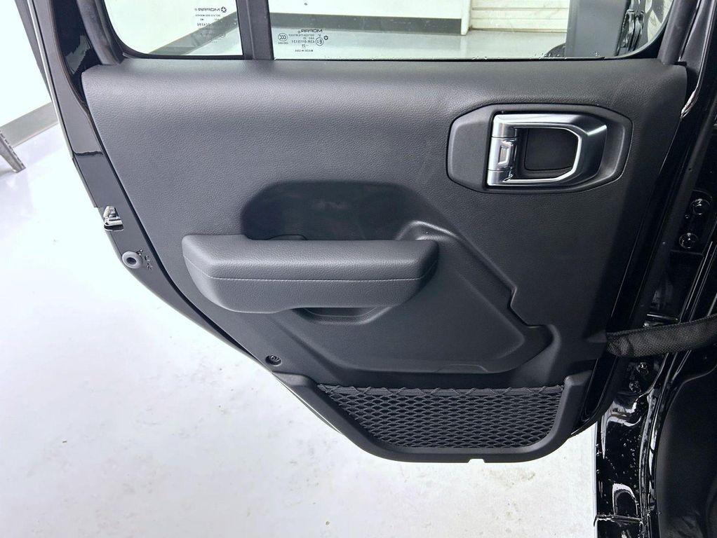 new 2025 Jeep Wrangler car, priced at $45,740