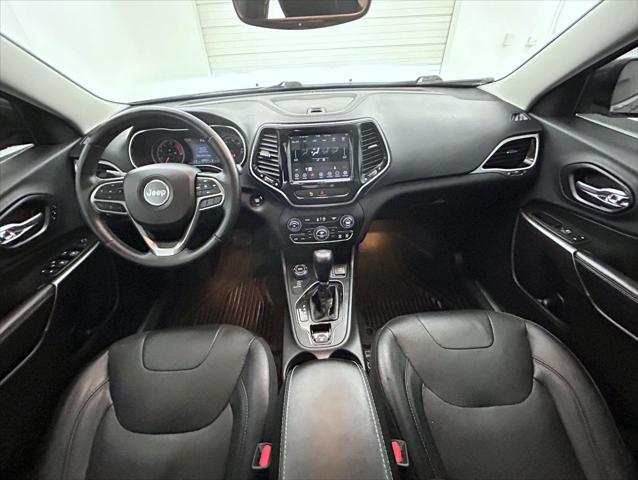 used 2019 Jeep Cherokee car