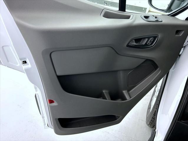 new 2025 Ford Transit-350 car