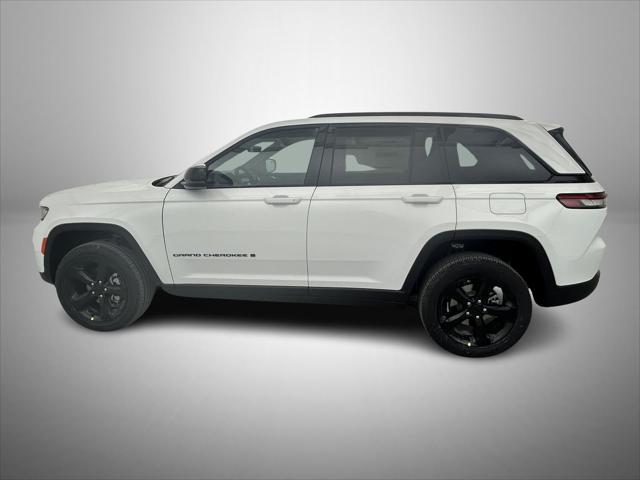 new 2025 Jeep Grand Cherokee car, priced at $42,251