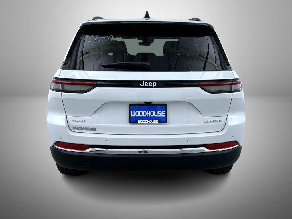new 2025 Jeep Grand Cherokee car, priced at $39,794